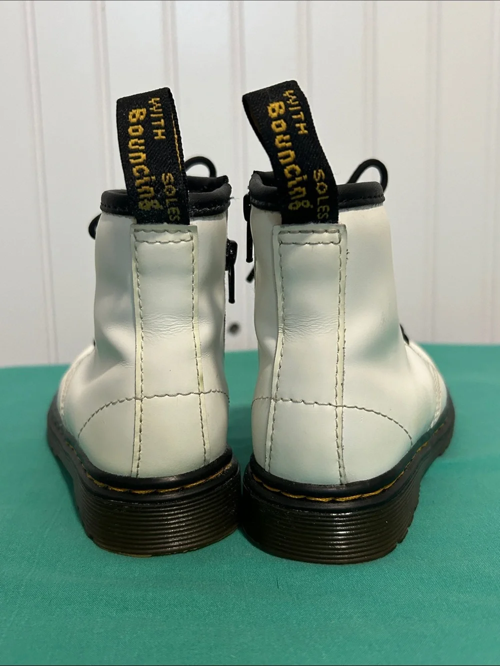 Dr. Martens White Kids Lace-Up Combat Boots with Black Accents Sz: 9